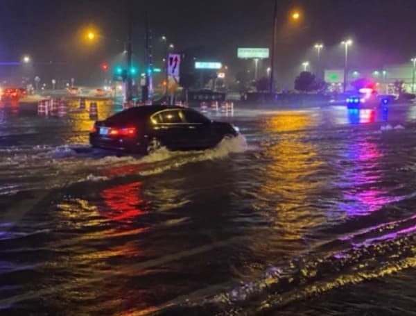 Hillsborough County Sheriff Deputies, Out in The Storm Hillsborough County Sheriff Deputies, Out in The Storm