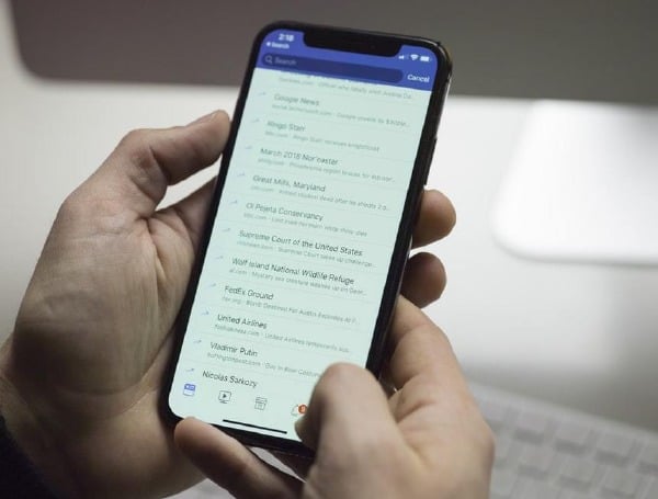 Hillsborough County Kids And Teens In Crisis Can Receive Immediate Help With A Text Message