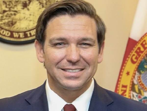 “It’s Not Gonna Happen” Florida Gov. DeSantis Responds to State Lockdowns “It’s Not Gonna Happen” Florida Gov. DeSantis Responds to State Lockdowns