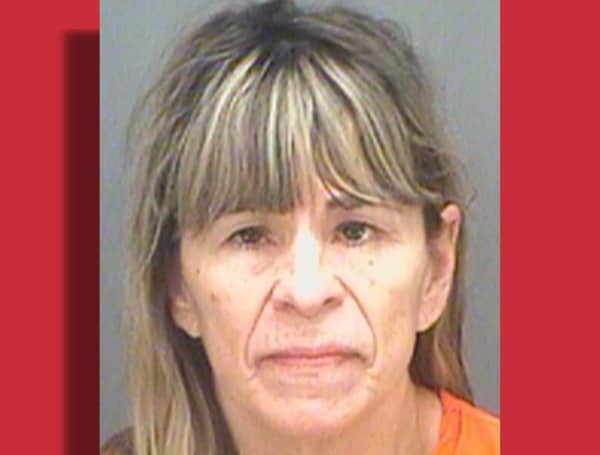 Florida Woman Arrested After Battering Boyfriend With Soiled Dog Pads And Windex Florida Woman Arrested After Battering Boyfriend With Soiled Dog Pads And Windex