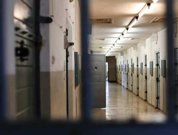Florida Lawmakers Approve Funds To Extend National Guard Deployment At State Prisons