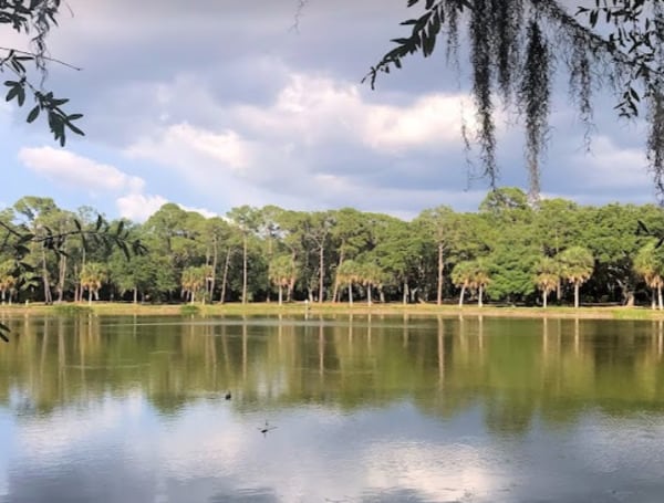 Detectives Investigate Drowning After Boat Capsized In Lake Seminole Detectives Investigate Drowning After Boat Capsized In Lake Seminole