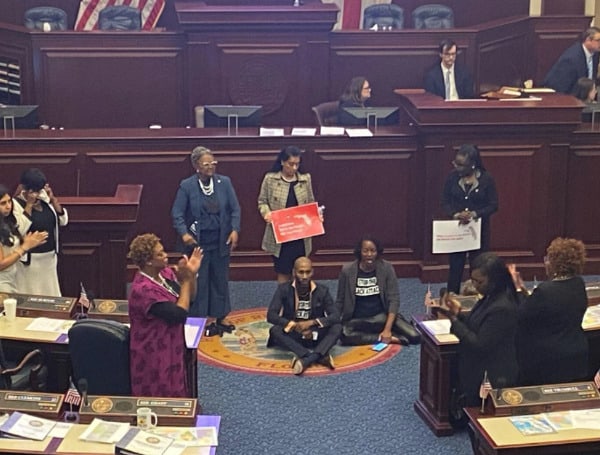 Florida Senate, Byrd Push Back In Redistricting Fight Florida Senate, Byrd Push Back In Redistricting Fight