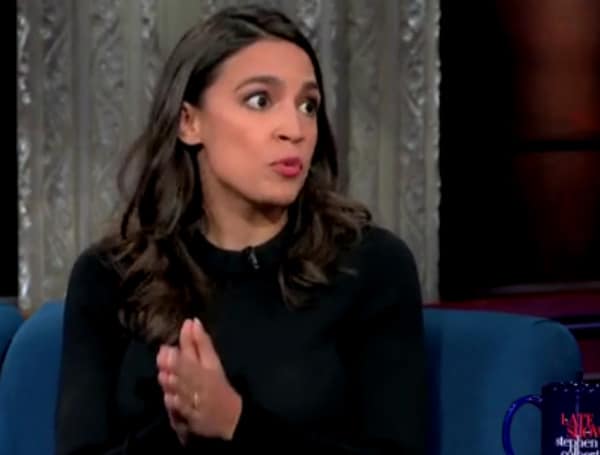 AOC Faces Backlash After Claiming Venezuela Is ‘Below The Equator’ During Berlin Speech