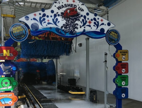 Car Wash Lights Feud Turns Into The “Nightmare On Peek Street”