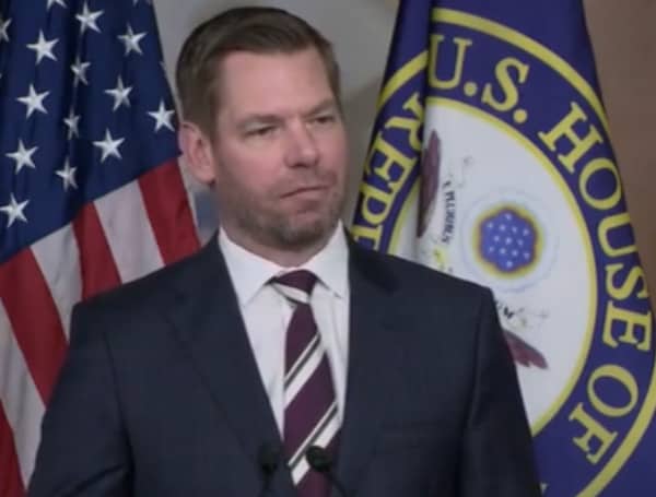 Swalwell Says McCarthy “Gravely Smashed And Destroyed” Institution After Kicking Him Off Intel Committee