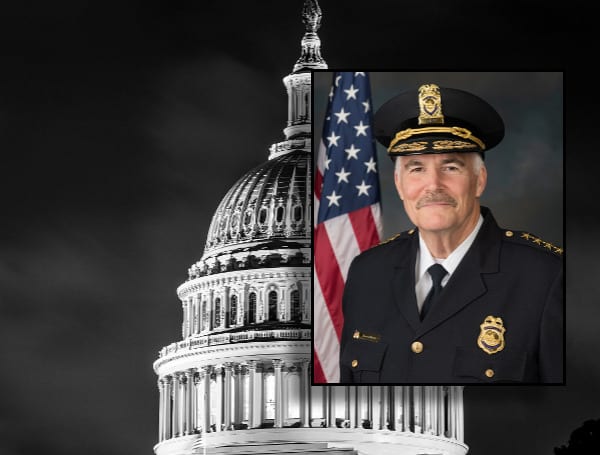 Hillsborough GOP Seeks To Boot U.S. Capitol Police Out Of Tampa And All Of Florida Hillsborough GOP Seeks To Boot U.S. Capitol Police Out Of Tampa And All Of Florida