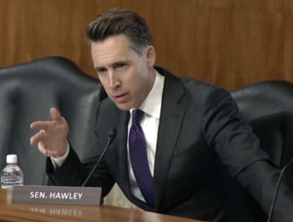 Missouri Sen. Hawley Slams DOJ Charging Texas Whistleblower Doctor Who Exposed Child Trans Surgeries Missouri Sen. Hawley Slams DOJ Charging Texas Whistleblower Doctor Who Exposed Child Trans Surgeries
