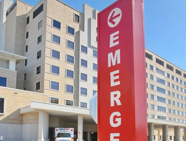 Clocking In At The ER: Florida Ranks 37th For Wait Times As Mental Health Delays Mount