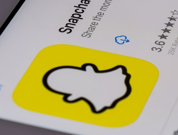 Florida AG Sues Snapchat, Alleging Violations Of Child Safety Law And Deceptive Practices  