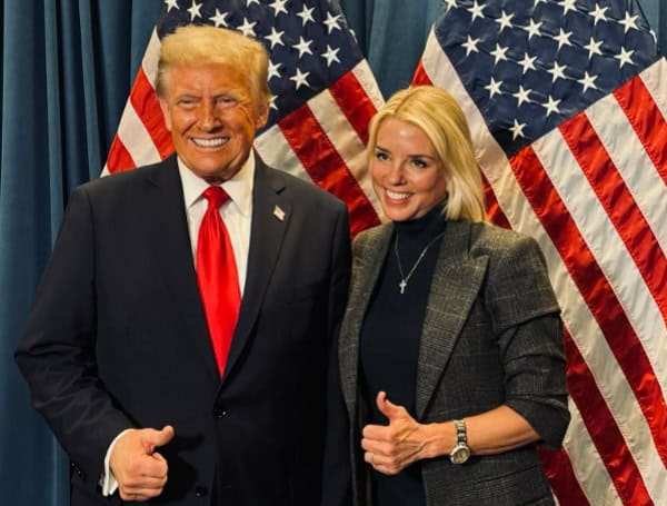 Chris Cuomo Hails Pam Bondi’s ‘Intelligent’ Pause Of Funding To Sanctuary Cities Chris Cuomo Hails Pam Bondi’s ‘Intelligent’ Pause Of Funding To Sanctuary Cities