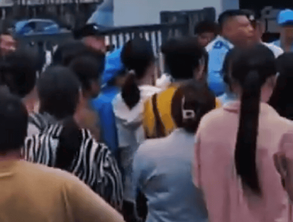 Unpaid Workers’ Protests Spread Across China As Factory Closures Mount Amid Tariff Tensions