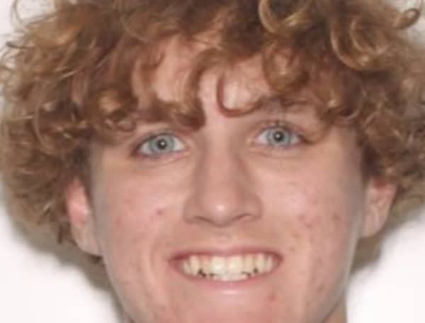 Pasco Deputies Search For Missing Spring Hill Teen Joshua Warren