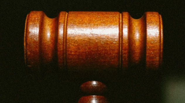 Convicted Squatter’s Lawyer Freezes, Asks To ‘Cut’ When Pressed To Defend Client