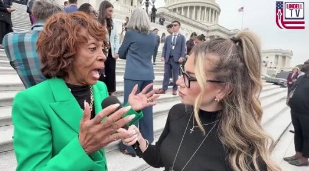 California Rep. Maxine Waters Says Democrats Demand ‘Healthcare For Everybody’ Amid Gov Shutdown California Rep. Maxine Waters Says Democrats Demand ‘Healthcare For Everybody’ Amid Gov Shutdown