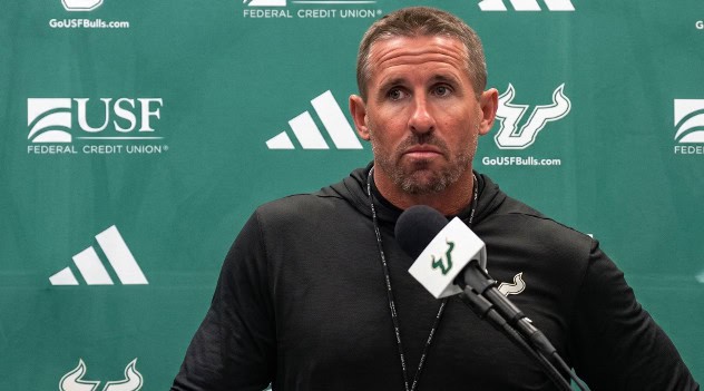 Coach Brian Hartline