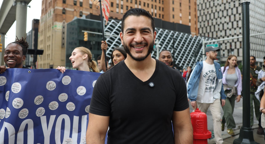 Michigan’s El-Sayed Targets Independent And GOP Voters In Pitch Critiquing Mike Rogers