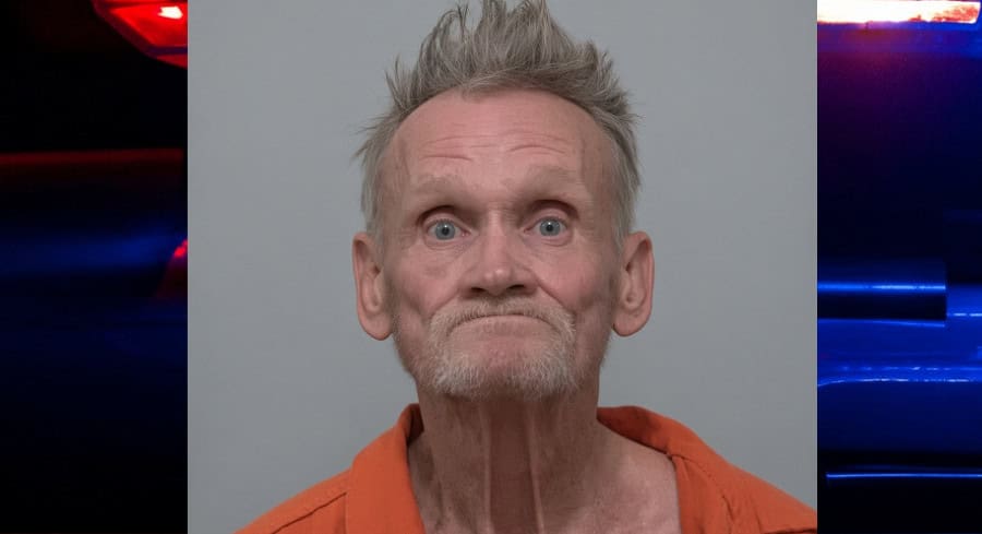 Quick-Thinking Shoppers Help Cops Catch Florida Parking Lot ‘Flasher’