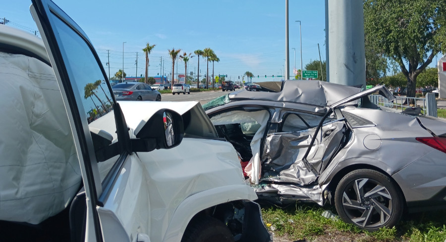 Holiday Woman Dead, Two Injured In US-19 Crash In Pasco County
