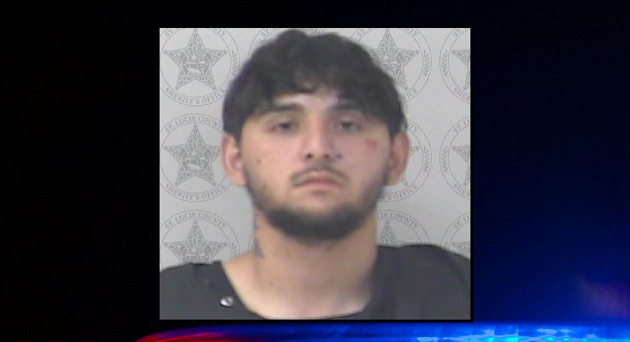 Florida Beach Manhunt Ends In Arrest After Gunshot Fired Through Bathroom Door