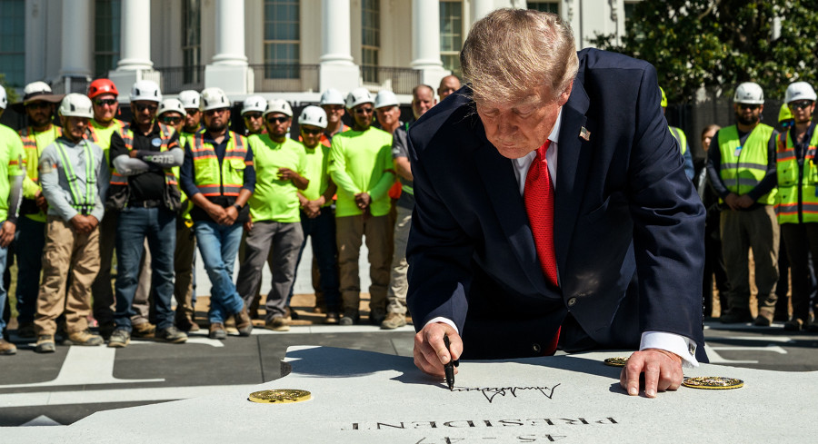 Trump Previews New Helipad And 65-Foot Underground Complex At White House Trump Previews New Helipad And 65-Foot Underground Complex At White House