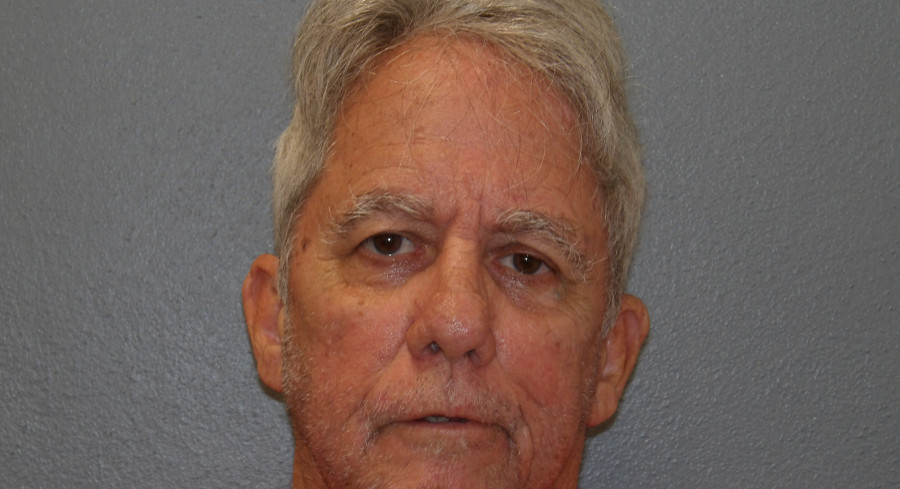 Florida Keys Man Points Shotgun At Neighbors And Child Over Barking Dogs, Deputies Say